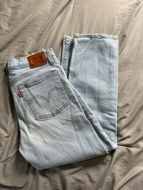 Levis jeans